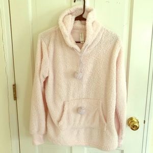 SOFT FUZZY HOODIE